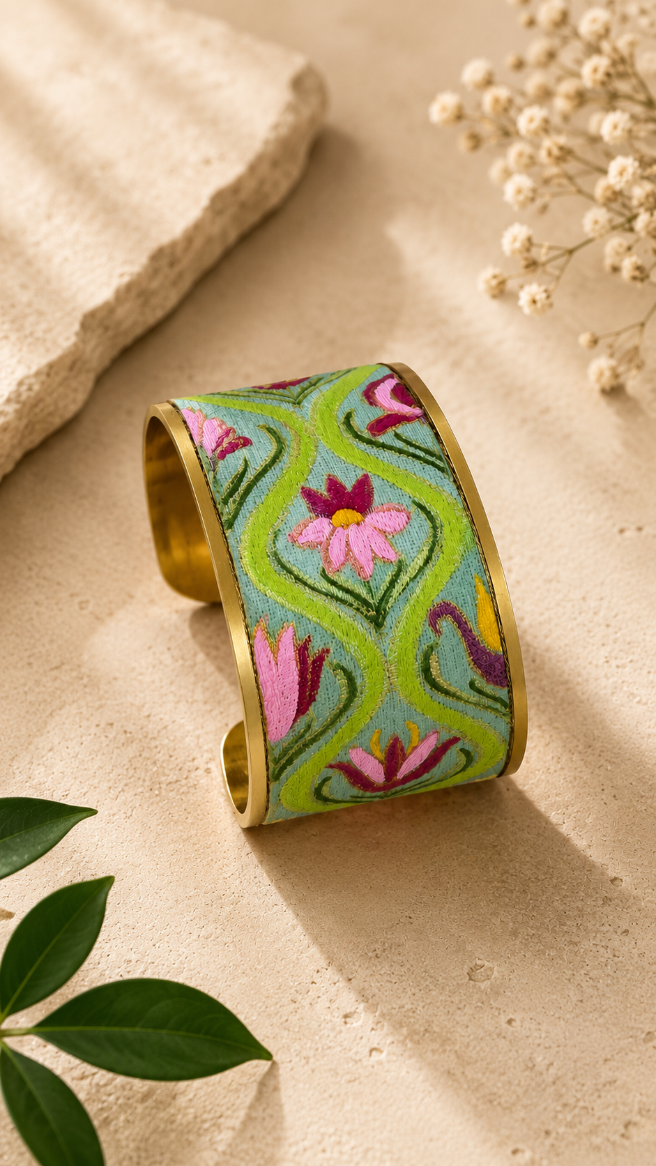 Nymira Cuff