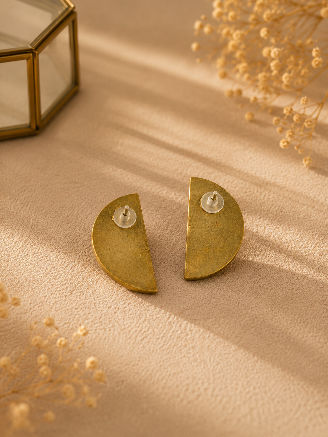 Aurelia Stud Earrings
