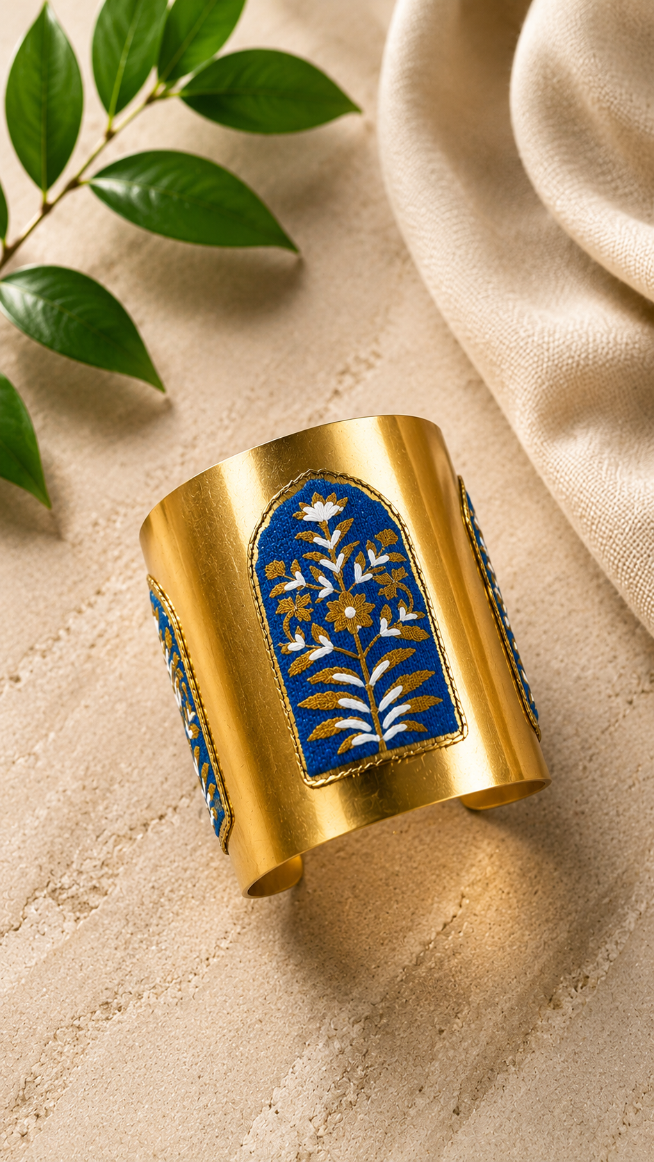 Aurelia Bleu Cuff