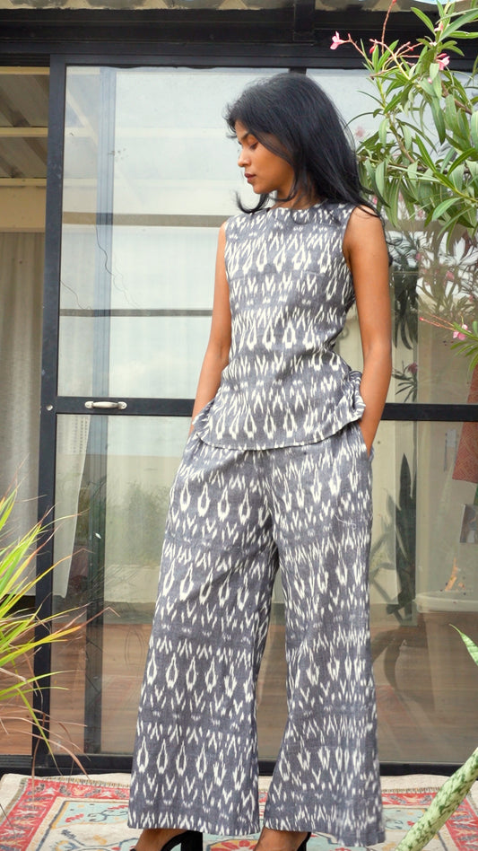 Anthrazitgraue Ikat-Hose mit weitem Bein